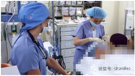“手术室自拍”引热议 张强医生教你如何正确拍照