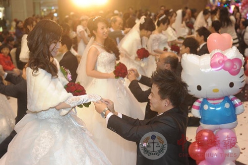 2014年台湾近15万对新人结婚 系10年来第3高