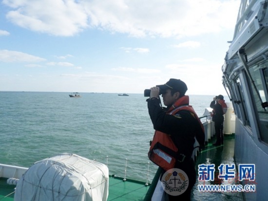 一渔船东海沉没10人失踪 中韩全力搜救