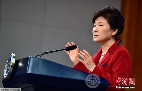 韩国总统朴槿惠将首次与朝野党首举行三方会谈