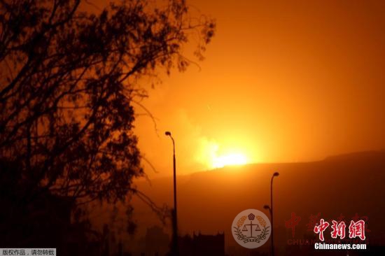也门持续遭受空袭 俄驻亚丁总领事馆受波及