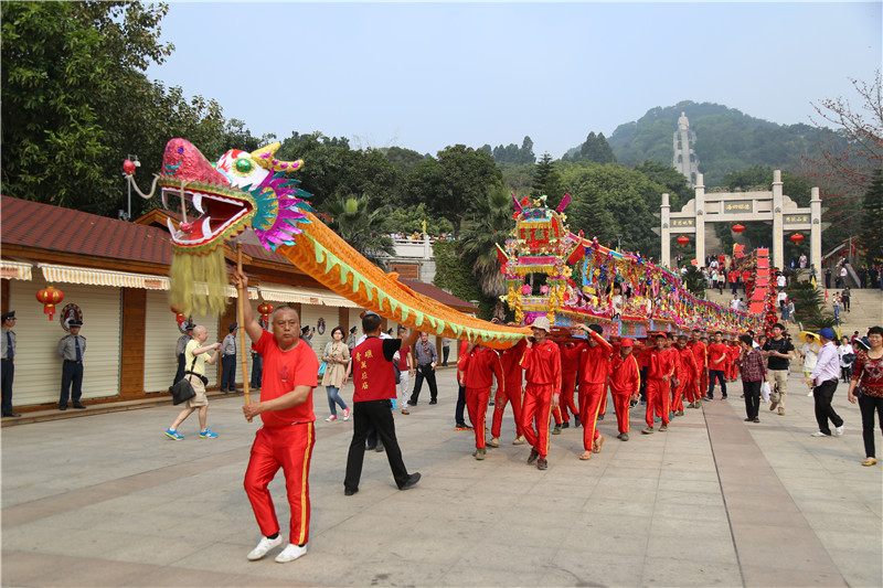 第九届海峡两岸（厦门海沧）保生慈济文化旅游节开幕