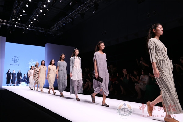2016厦门国际时尚周 知名设计师发布秀惊艳龙山时尚中心