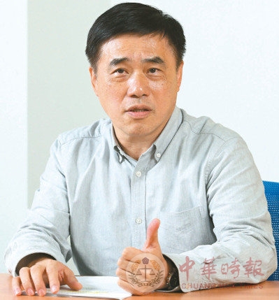 郝龙斌宣布参选党主席 叫阵吴敦义、洪秀柱