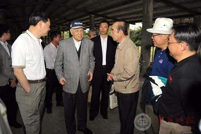 前总统李登辉誓言在3年内让台湾和牛上市。（兆丰农场提供）