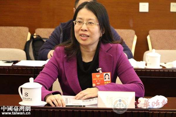 台籍委员颜珂:越来越多的台湾同胞把大陆当成自己的家