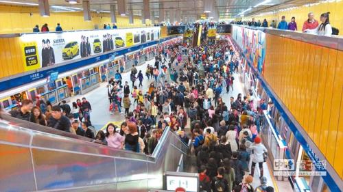 迎跨年台北地铁连续营运42小时 部分地区交通管制